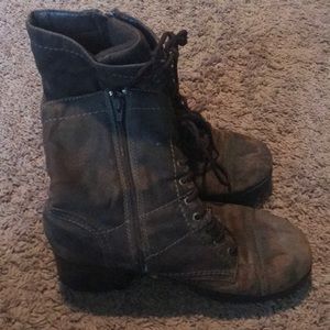 Barely worn boots